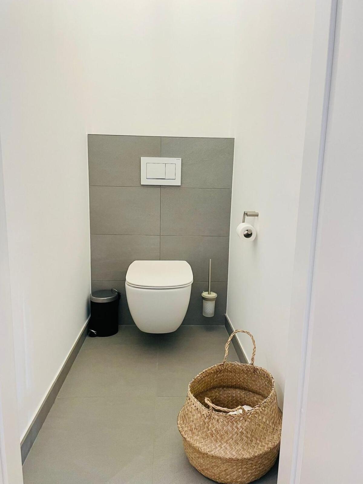 Beautiful One Bedroom In Center W Terrace & Parking Appartement Luxemburg